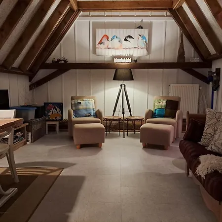 De Pimpelmees Bed & Breakfast 's-Gravenmoer