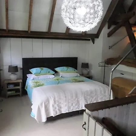 De Pimpelmees 3* 's-Gravenmoer