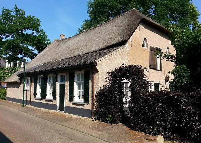 De Pimpelmees 3* 's-Gravenmoer